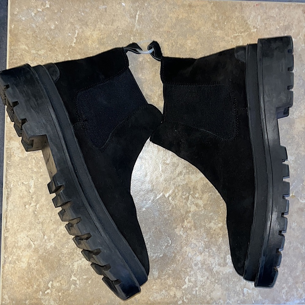 Lisa Vicky 10 Black Ankle Boots Suede